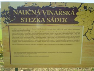 Sentier de découverte vinicole na Sádku source: Wikimedia Commons
